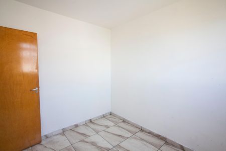 Quarto 1 de apartamento para alugar com 2 quartos, 45m² em Shopping Park, Uberlândia