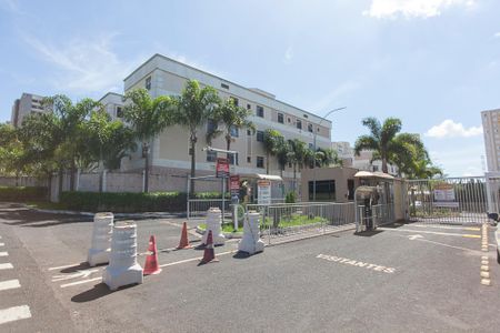 Apartamento para alugar com 45m², 2 quartos e 1 vagaFachada do Condominio