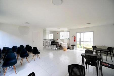 Apartamento para alugar com 44m², 2 quartos e sem vaga Apartamento para alugar com 44m², 2 quartos e sem vagaÁrea comum - Salão de festas