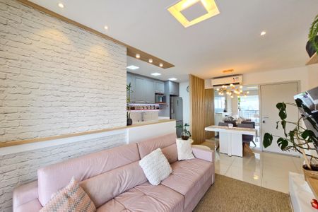 Apartamento para alugar com 81m², 3 quartos e 2 vagasSala