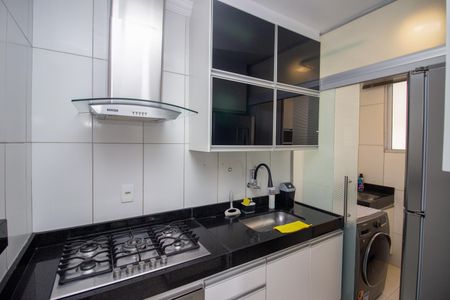 Apartamento para alugar com 53m², 2 quartos e 1 vaga Apartamento para alugar com 53m², 2 quartos e 1 vagaCozinha e Área de Serviço