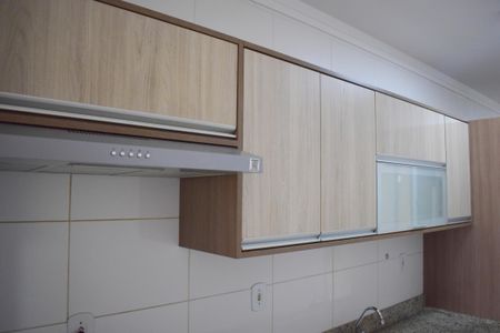 Apartamento para alugar com 120m², 3 quartos e 2 vagasCozinha - Armários
