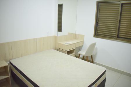 Apartamento para alugar com 120m², 3 quartos e 2 vagasSuíte 1