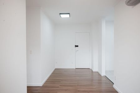 Apartamento para alugar com 45m², 2 quartos e 1 vaga Apartamento para alugar com 45m², 2 quartos e 1 vagaSala