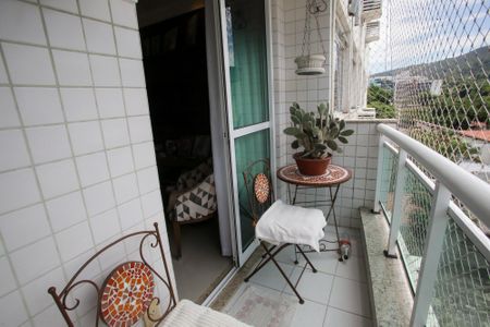 Apartamento à venda com 70m², 2 quartos e 1 vagaVaranda da Sala