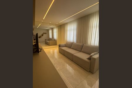 Sala  de apartamento à venda com 4 quartos, 175m² em Sion, Belo Horizonte