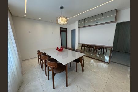 Apartamento à venda com 175m², 4 quartos e 1 vagaCopa