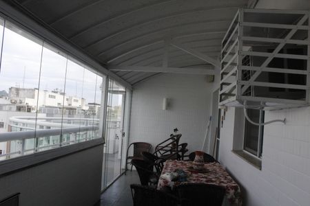 Apartamento para alugar com 83m², 2 quartos e 2 vagasVaranda