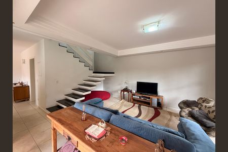 Casa à venda com 4 quartos, 500m² em Vila Agricola, Jundiaí