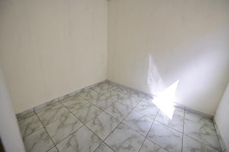 Casa para alugar com 2 quartos, 80m² em Setor Grajaú, Goiânia