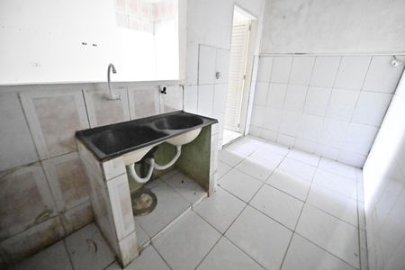 Casa para alugar com 1 quarto, 60m² em Setor Grajaú, Goiânia