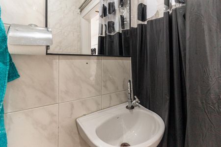 Studio para alugar com 50m², 1 quarto e sem vaga Studio para alugar com 50m², 1 quarto e sem vagaBanheiro