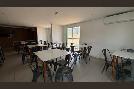 Apartamento para alugar com 52m², 2 quartos e 1 vagaSalão de Festas