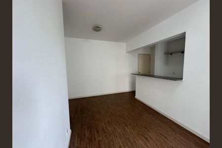 Sala de apartamento à venda com 2 quartos, 57m² em Vila Nossa Senhora da Escada, Barueri