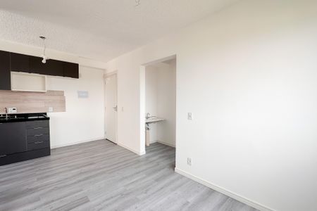 Apartamento para alugar com 38m², 2 quartos e sem vaga Apartamento para alugar com 38m², 2 quartos e sem vagaSala