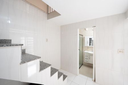 Casa à venda com 106m², 3 quartos e 1 vagaLavanderia