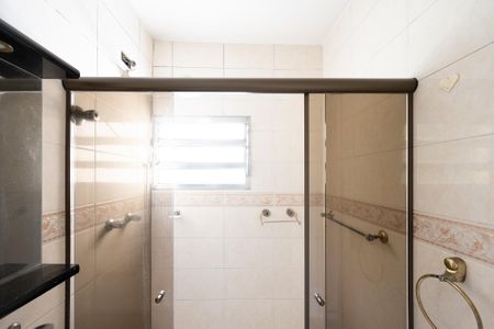 Casa à venda com 106m², 3 quartos e 1 vagaBanheiro Social 2