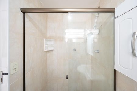 Casa à venda com 106m², 3 quartos e 1 vagaBanheiro Social 1