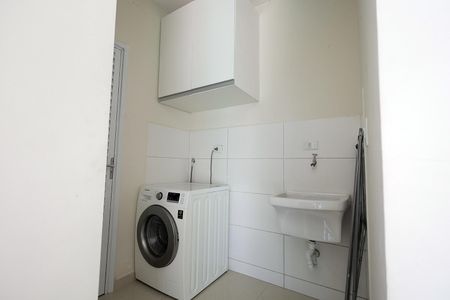 Apartamento à venda com 100m², 2 quartos e 2 vagas Apartamento à venda com 100m², 2 quartos e 2 vagasÁrea de Serviço