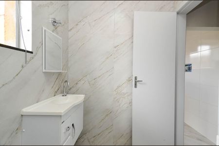 Casa para alugar com 80m², 2 quartos e sem vagaBanheiro