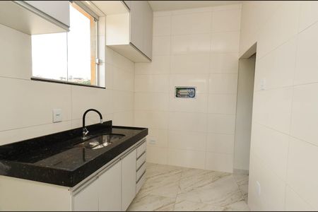 Casa para alugar com 80m², 2 quartos e sem vagaCozinha