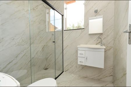 Casa para alugar com 80m², 2 quartos e sem vagaBanheiro