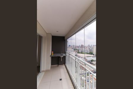 Apartamento para alugar com 43m², 1 quarto e 1 vagaVaranda