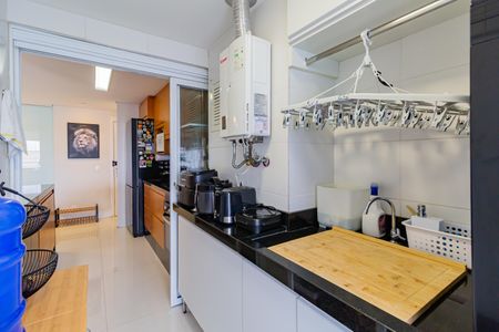 Apartamento à venda com 85m², 3 quartos e 1 vagaÁrea de Serviço