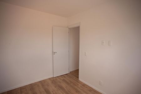 QUARTO 1 de apartamento para alugar com 2 quartos, 42m² em Sítio do Mandaqui, São Paulo