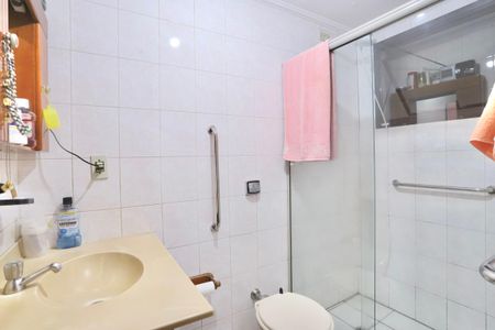 Apartamento à venda com 65m², 2 quartos e 2 vagas Apartamento à venda com 65m², 2 quartos e 2 vagasBanheiro