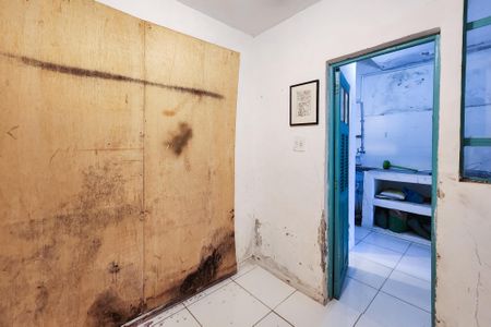 Apartamento à venda com 70m², 2 quartos e 1 vaga Apartamento à venda com 70m², 2 quartos e 1 vagaQuarto de Serviço