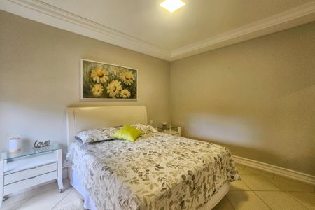 Apartamento para alugar com 205m², 3 quartos e 2 vagas Apartamento para alugar com 205m², 3 quartos e 2 vagasSuíte 1