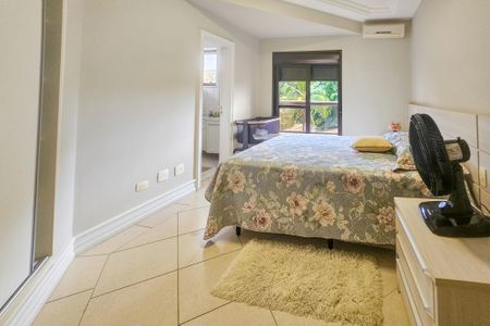 Apartamento para alugar com 205m², 3 quartos e 2 vagas Apartamento para alugar com 205m², 3 quartos e 2 vagasSuíte 2