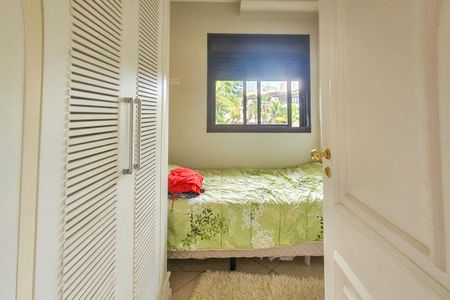 Apartamento para alugar com 205m², 3 quartos e 2 vagas Apartamento para alugar com 205m², 3 quartos e 2 vagasÁrea de serviço