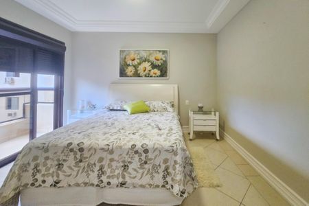 Apartamento para alugar com 205m², 3 quartos e 2 vagasSuíte 1