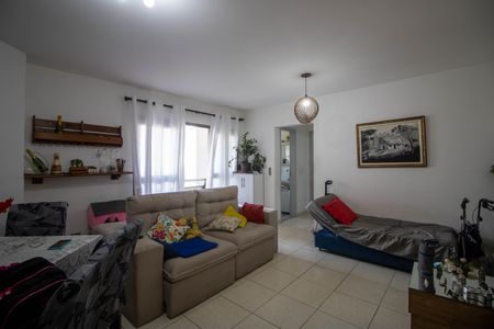 Sala  de apartamento à venda com 3 quartos, 72m² em Chácara Agrindus, Taboão da Serra