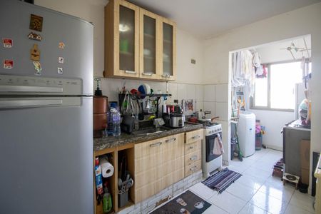 Apartamento à venda com 72m², 3 quartos e 2 vagas Apartamento à venda com 72m², 3 quartos e 2 vagasCozinha