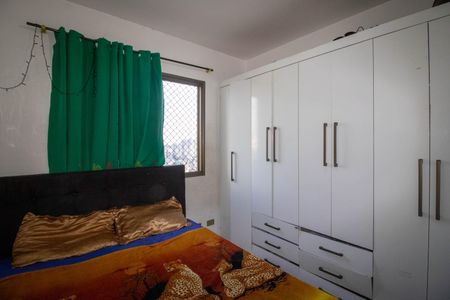 Apartamento à venda com 72m², 3 quartos e 2 vagas Apartamento à venda com 72m², 3 quartos e 2 vagasQuarto 2