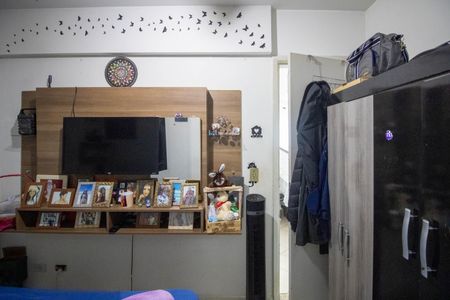 Apartamento à venda com 72m², 3 quartos e 2 vagas Apartamento à venda com 72m², 3 quartos e 2 vagasSuíte