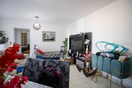 Apartamento à venda com 72m², 3 quartos e 2 vagas Apartamento à venda com 72m², 3 quartos e 2 vagasSala