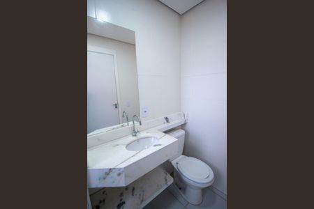 Apartamento para alugar com 57m², 2 quartos e 1 vaga Apartamento para alugar com 57m², 2 quartos e 1 vagaBanheiro