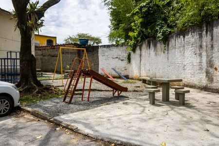 Apartamento para alugar com 50m², 2 quartos e 2 vagas Apartamento para alugar com 50m², 2 quartos e 2 vagasÁrea comum - Playground