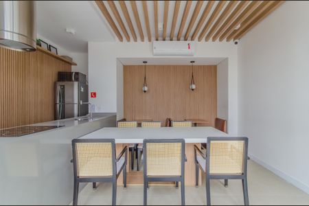 Studio para alugar com 30m², 1 quarto e sem vagaÁrea comum - Salão de festas