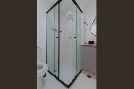 Banheiro de kitnet/studio à venda com 1 quarto, 30m² em Liberdade, São Paulo