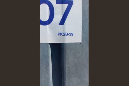 Casa à venda com 80m², 2 quartos e 2 vagas Casa à venda com 80m², 2 quartos e 2 vagasCódigo