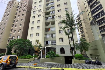 Apartamento à venda com 97m², 3 quartos e 1 vagaFachada e Portaria 