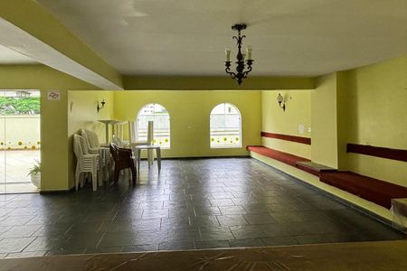 Apartamento à venda com 97m², 3 quartos e 1 vagaÁrea comum - Salão de festas 