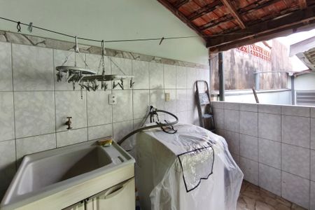 Casa à venda com 300m², 3 quartos e 3 vagasÁrea de Serviço