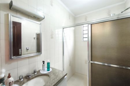 Casa à venda com 300m², 3 quartos e 3 vagasBanheiro Social