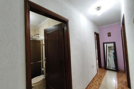 Casa à venda com 300m², 3 quartos e 3 vagasCorredor - Quartos